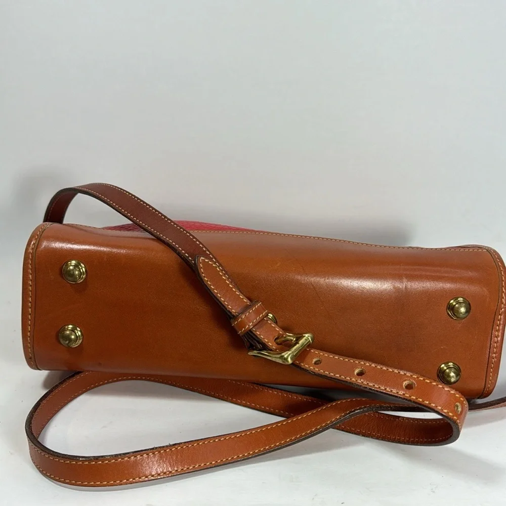 Vintage Dooney and Bourke Pebbled Leather Handbag